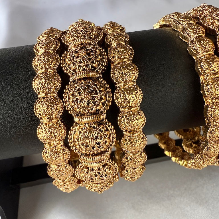 Antique Gold Rawa Bangles (3pcs)