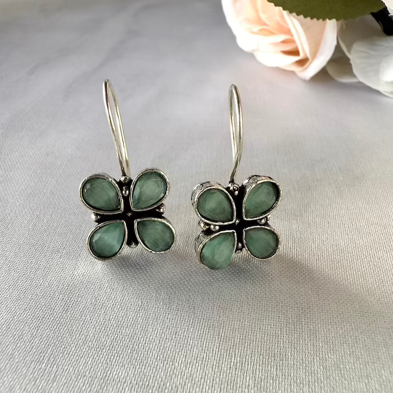 The Clover Drops
