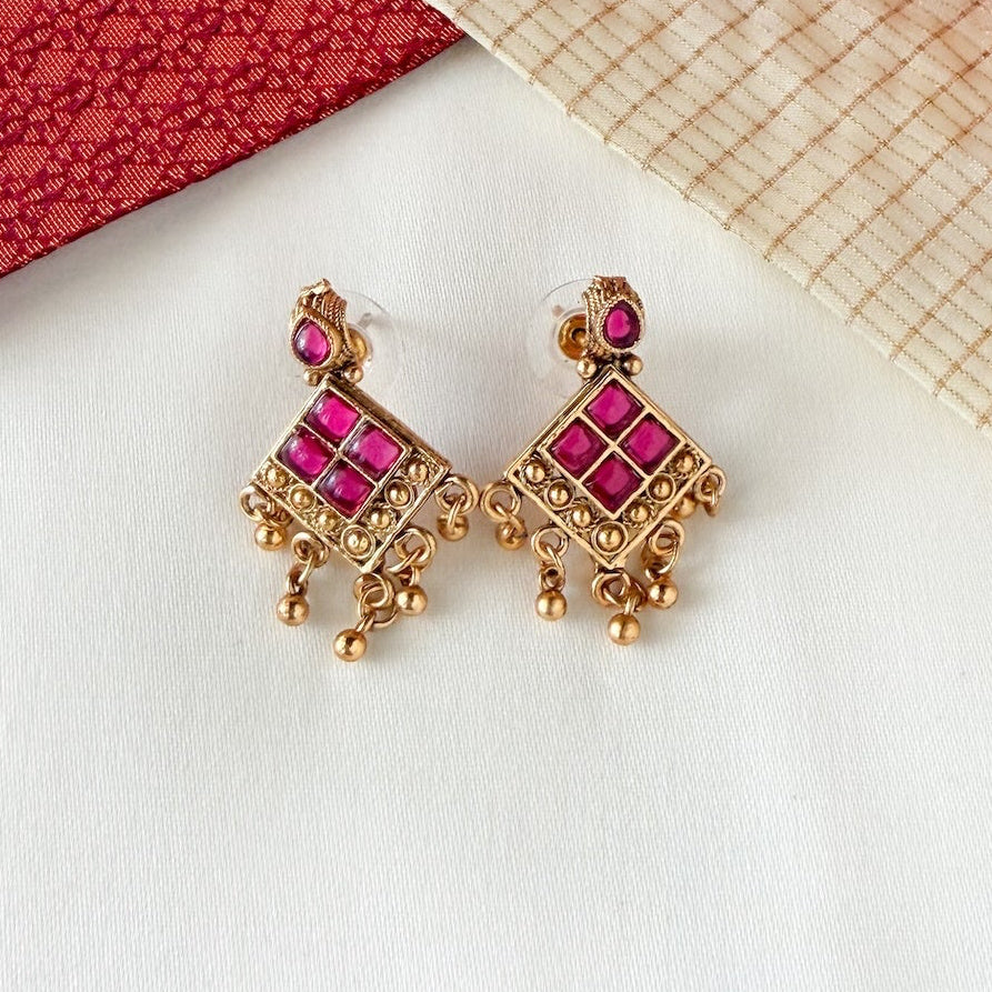 Arya Necklace Set