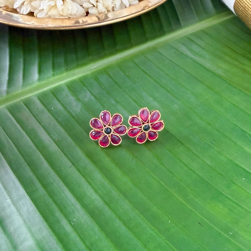 Maalini Necklace