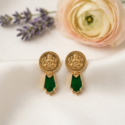 Palakka Kaashumala Choker