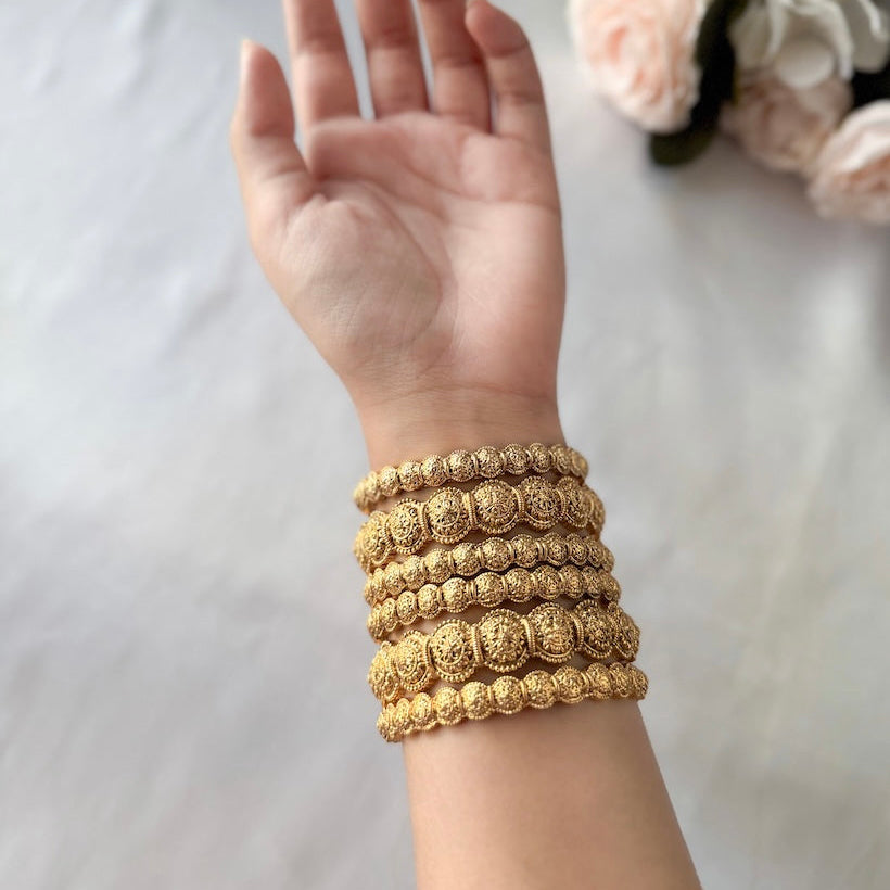 Antique Gold Rawa Bangles (3pcs)
