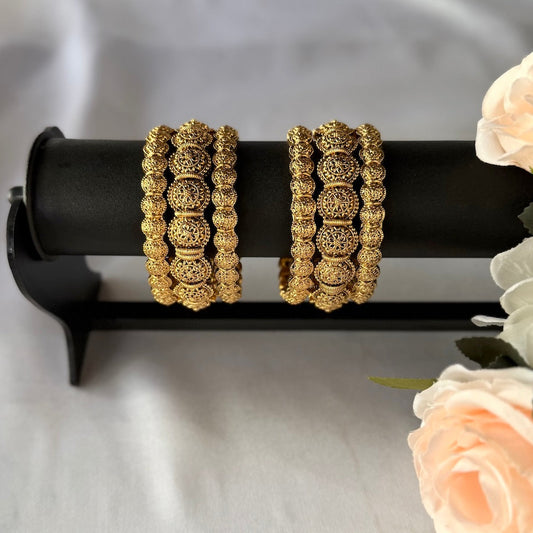 Antique Gold Rawa Bangles (3pcs)