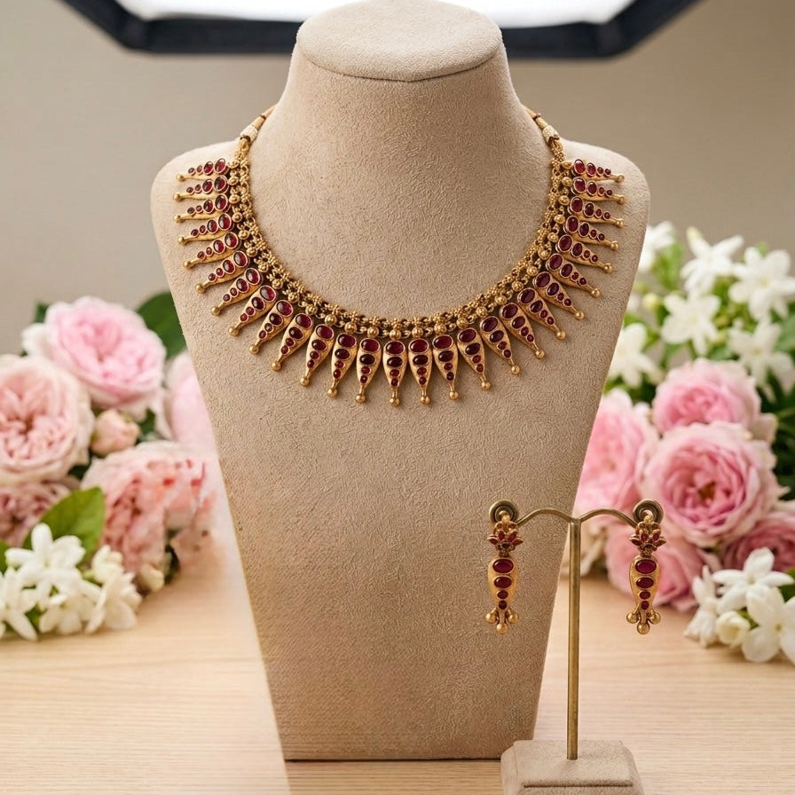 Vajra Necklace Set