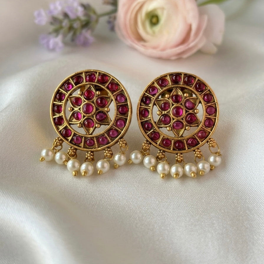 Purnima Kemp Necklace Set