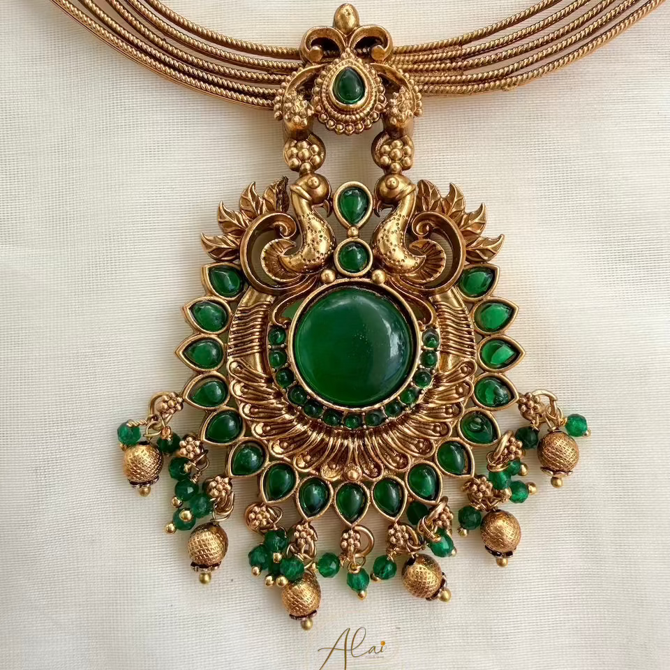 Antique Peacock Hasli