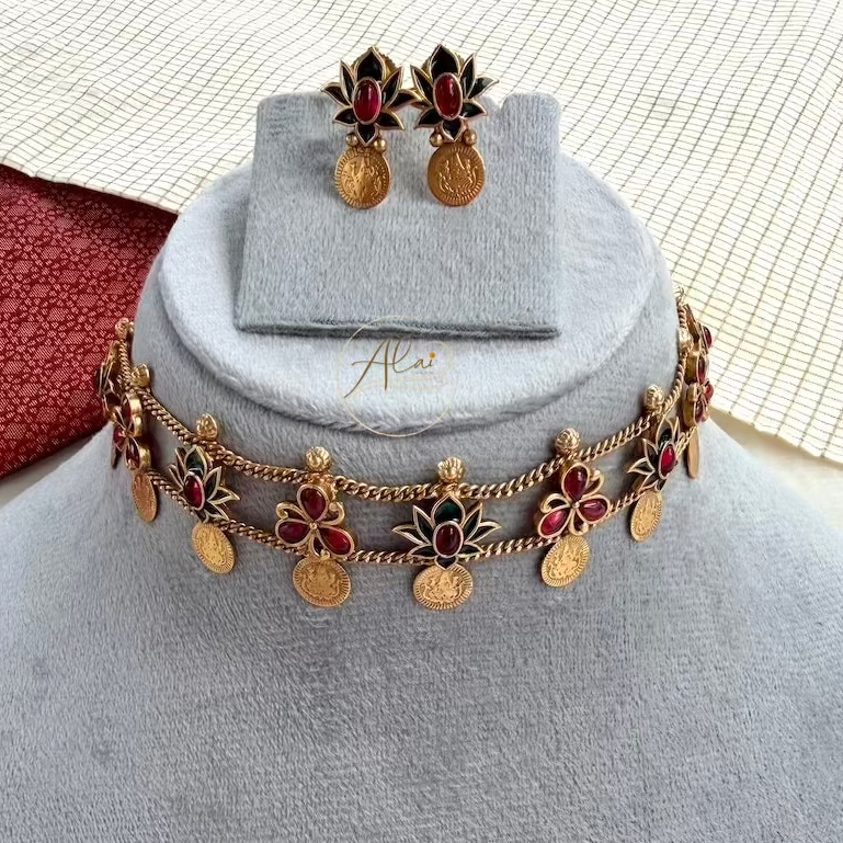 Lakshmi Bloom Choker