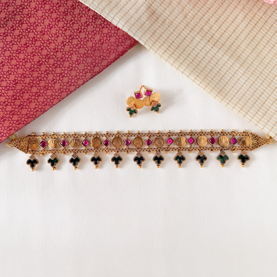 Triveni Lakshmi Choker