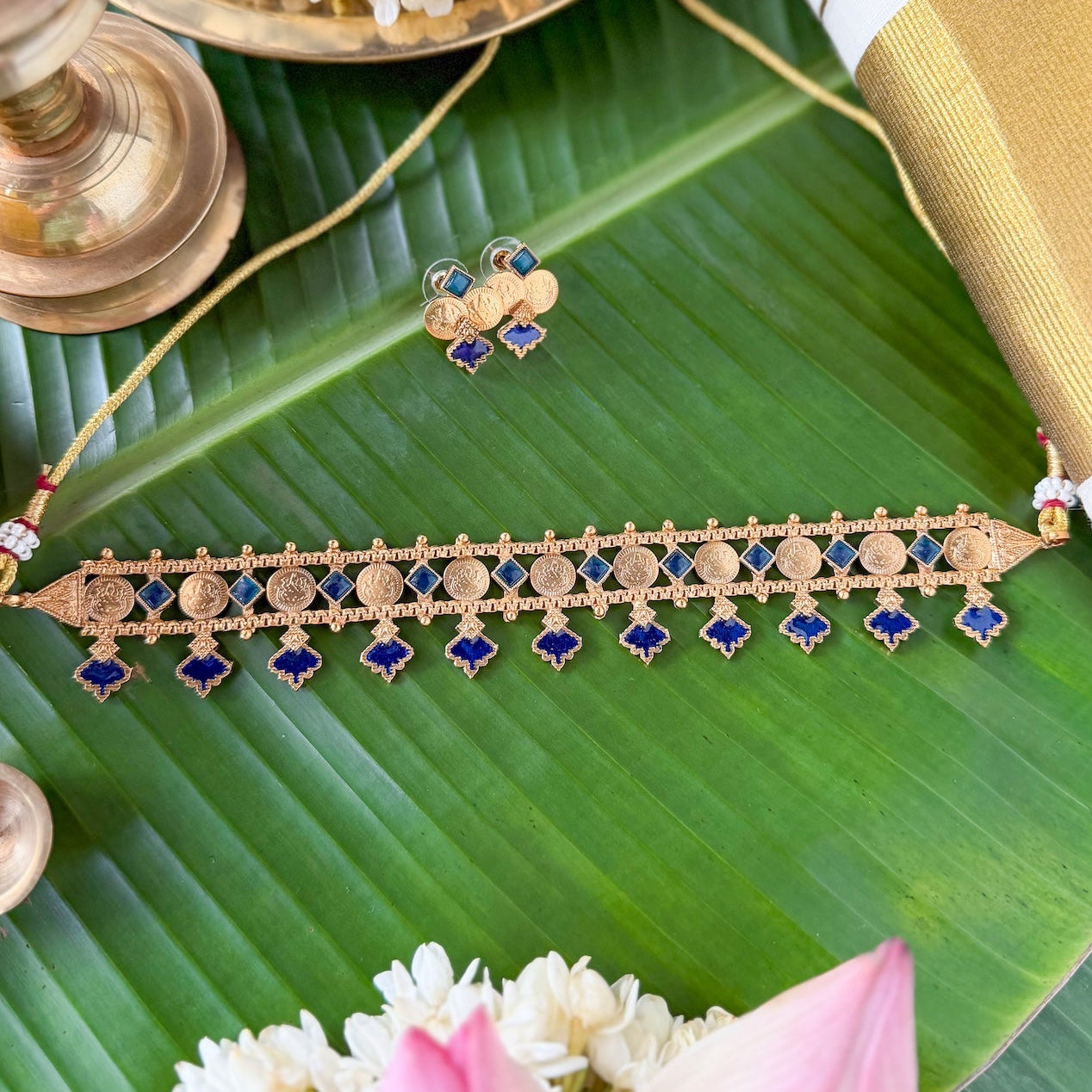 Triveni Lakshmi Choker