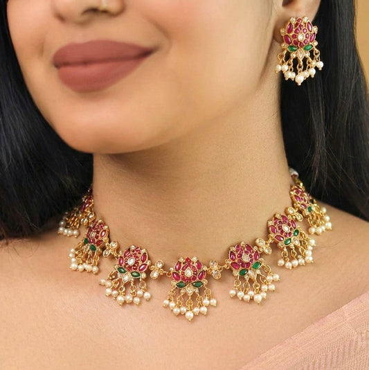 Padma Floral Choker