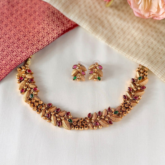 Heritage Thalir Necklace Set