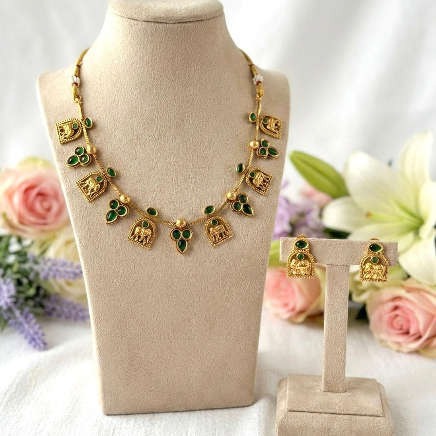 Gaja Vilasam Necklace