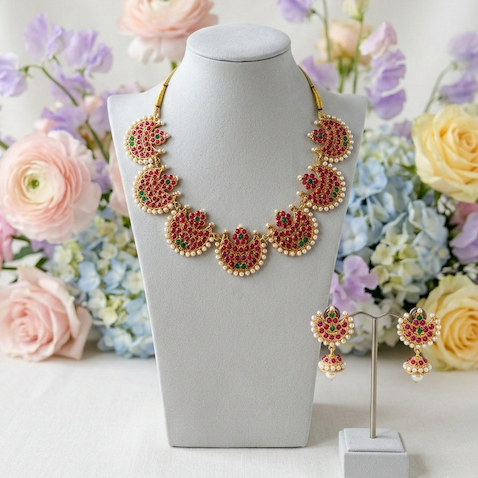 Chandrika Choker