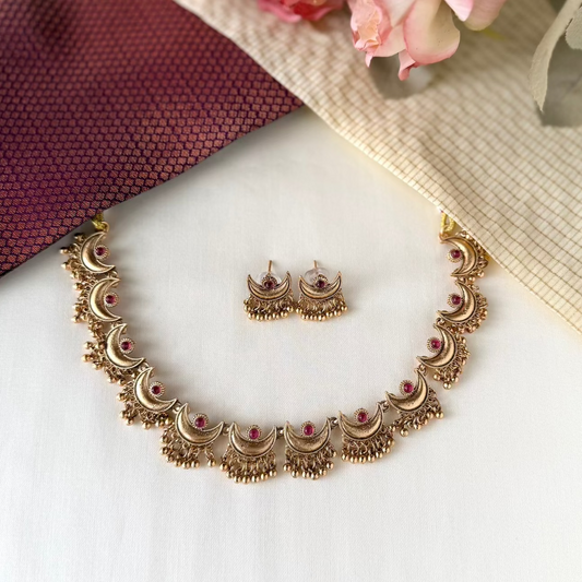 Nila Necklace Set