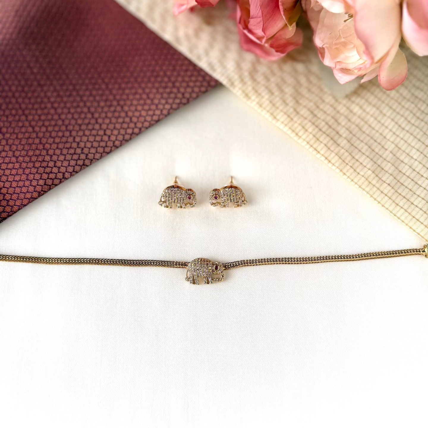 Ratna Gaja Choker