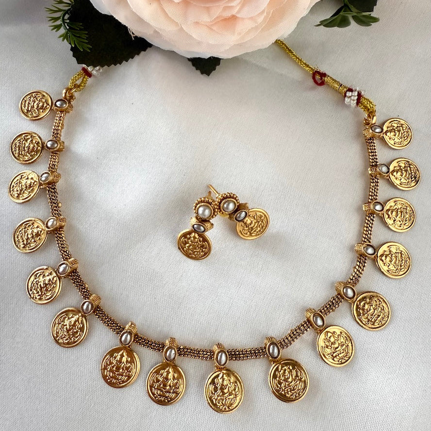 Lakshmi Coin Necklace - Kashumaala