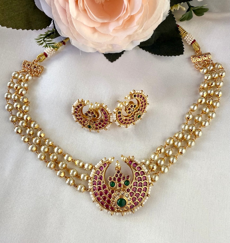 Pearl and Kemp Traditional Choker Ruby