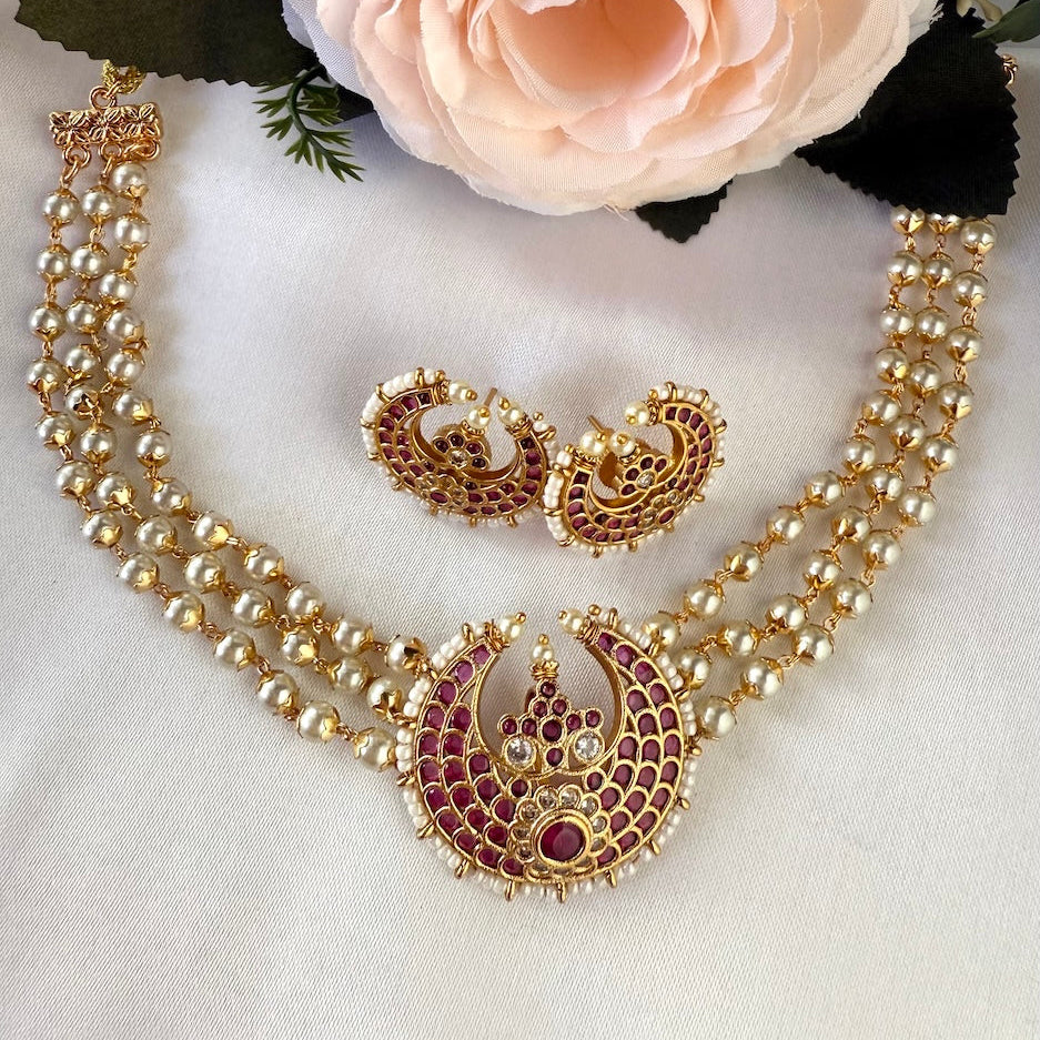 Pearl and Kemp Traditional Choker Ruby
