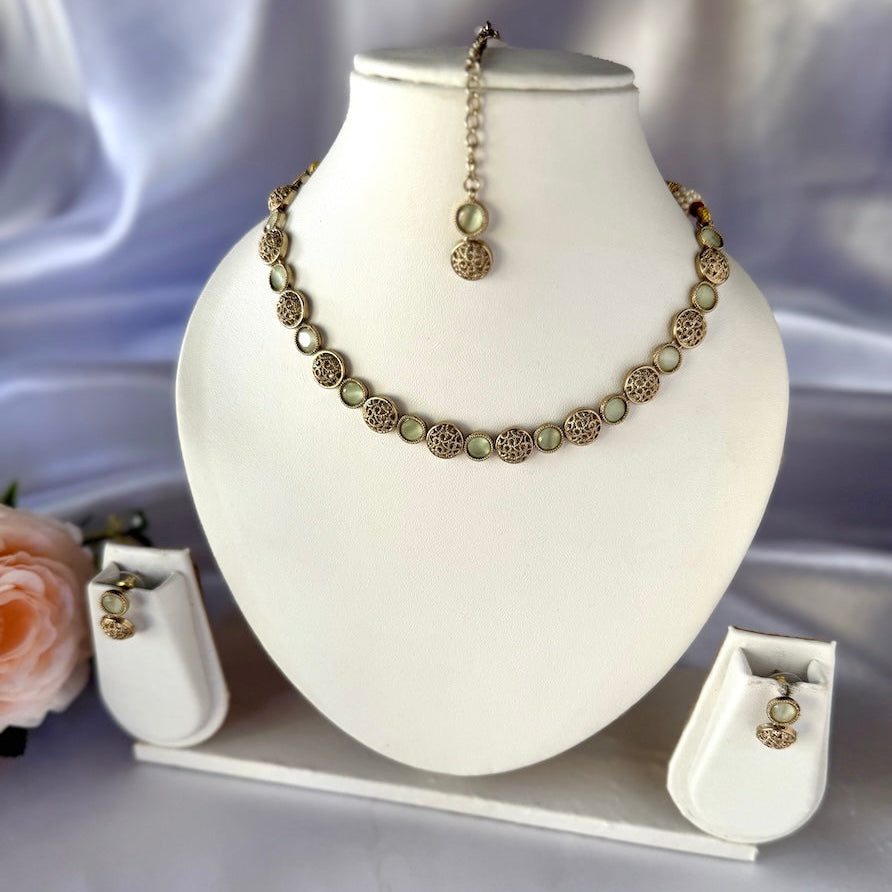 Stone and Filigree Necklace