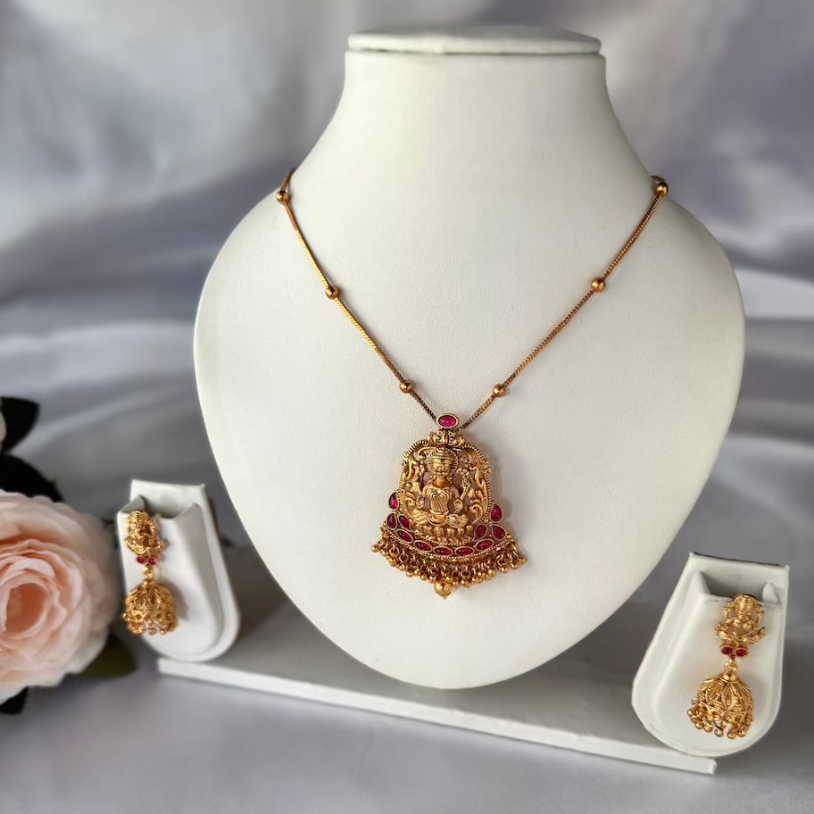 Divine Lakshmi Antique Pendant Set Ruby