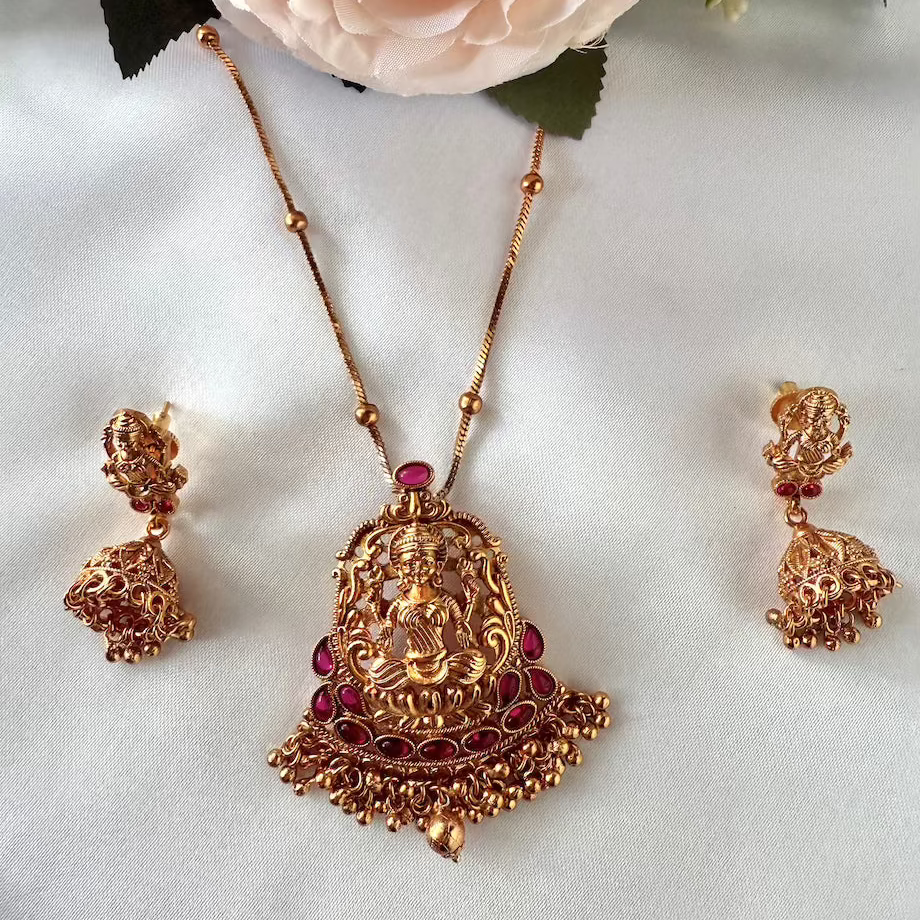 Divine Lakshmi Antique Pendant Set Ruby